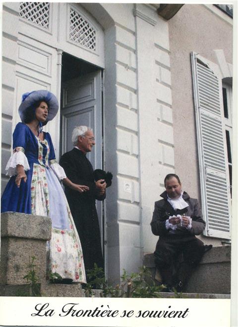 François Laÿs dans sa maison d'Ingrandes